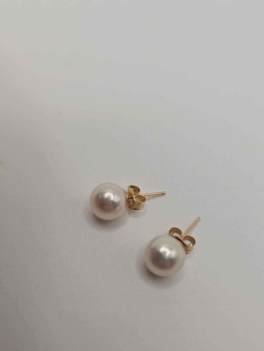 14 K PGI natural Body Cultured Pearl Stud Earings pink Glow From The Oyster.